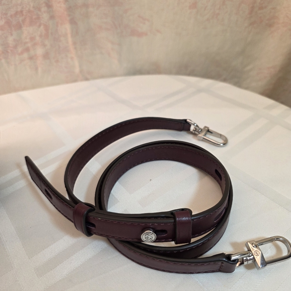 Michael Kors Burgundy Hamilton Handbag. Worn Once. EUC - Picture 3 of 14